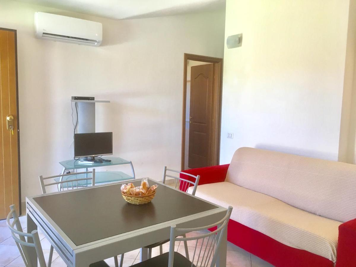 Residence S'Oggiastrone タナウネッラ エクステリア 写真